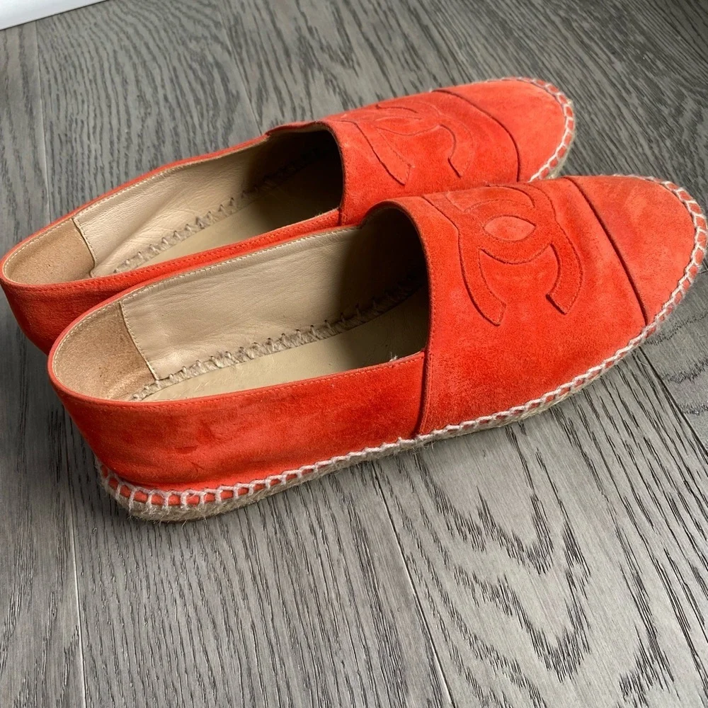 CHANEL Suede CC Espadrilles 38 Orange ICONIC RARE